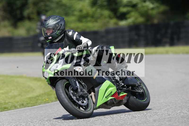 /Archiv-2025/42 07.08.2025 Peter Studer Girls Day ADR/Gruppe pink/11